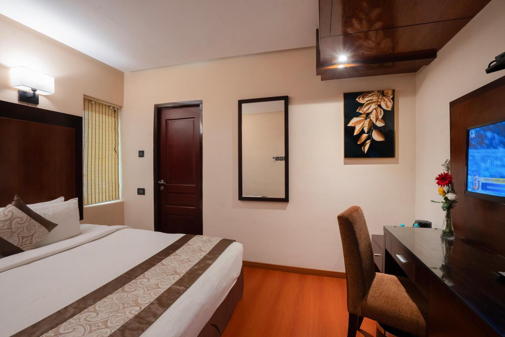 Park Avenue Hotel Nungambakkam Chennai Exterior foto